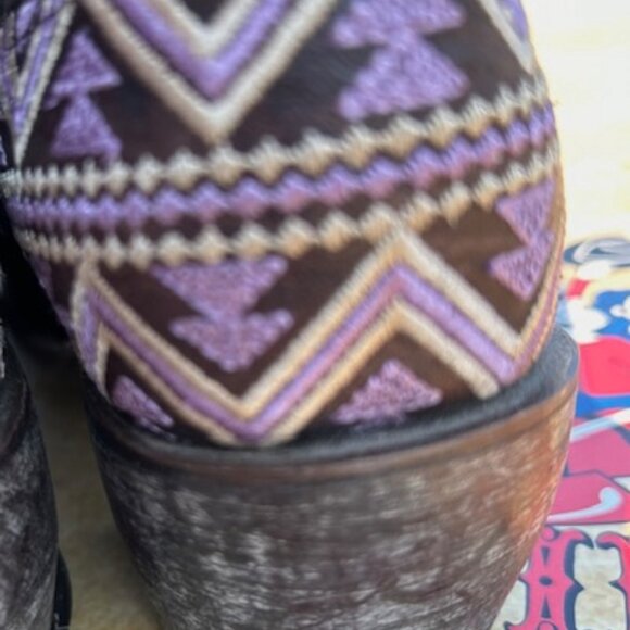 YIPPEE KIYAY Old Gringo Alexa 8” Distressed Leather Boots - Picture 8 of 16